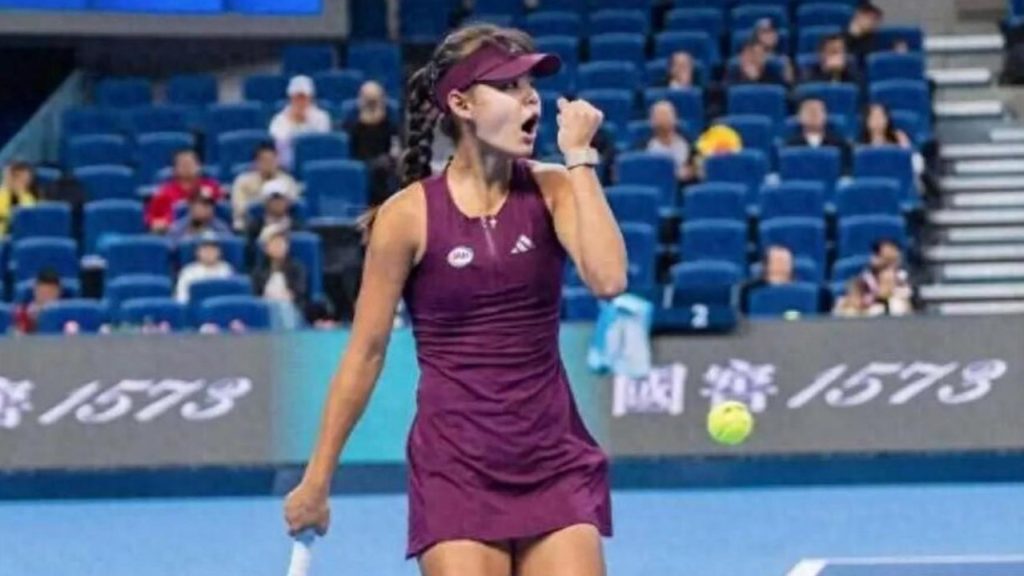 孙心然成都总决赛两连胜晋级四强
